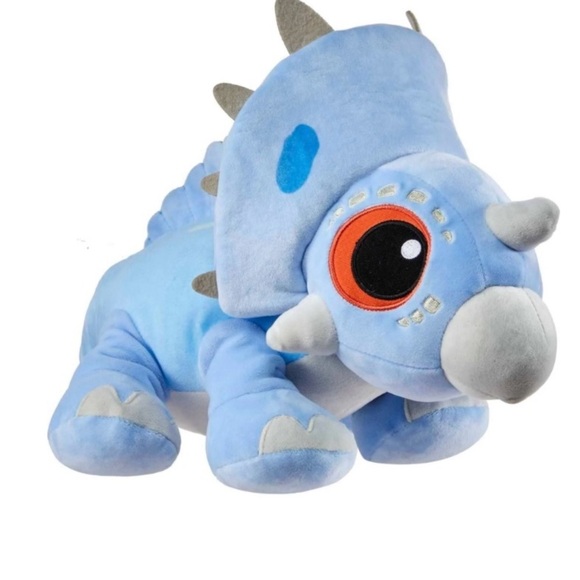 New in box Jurassic World Camp Cretaceous 13 inch Sound Plush Spinoceratops. - Picture 2 of 5